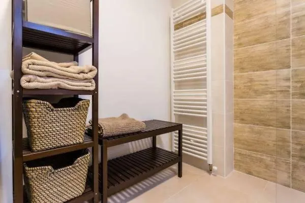 Cmg Trocadero - Louis David Apartment